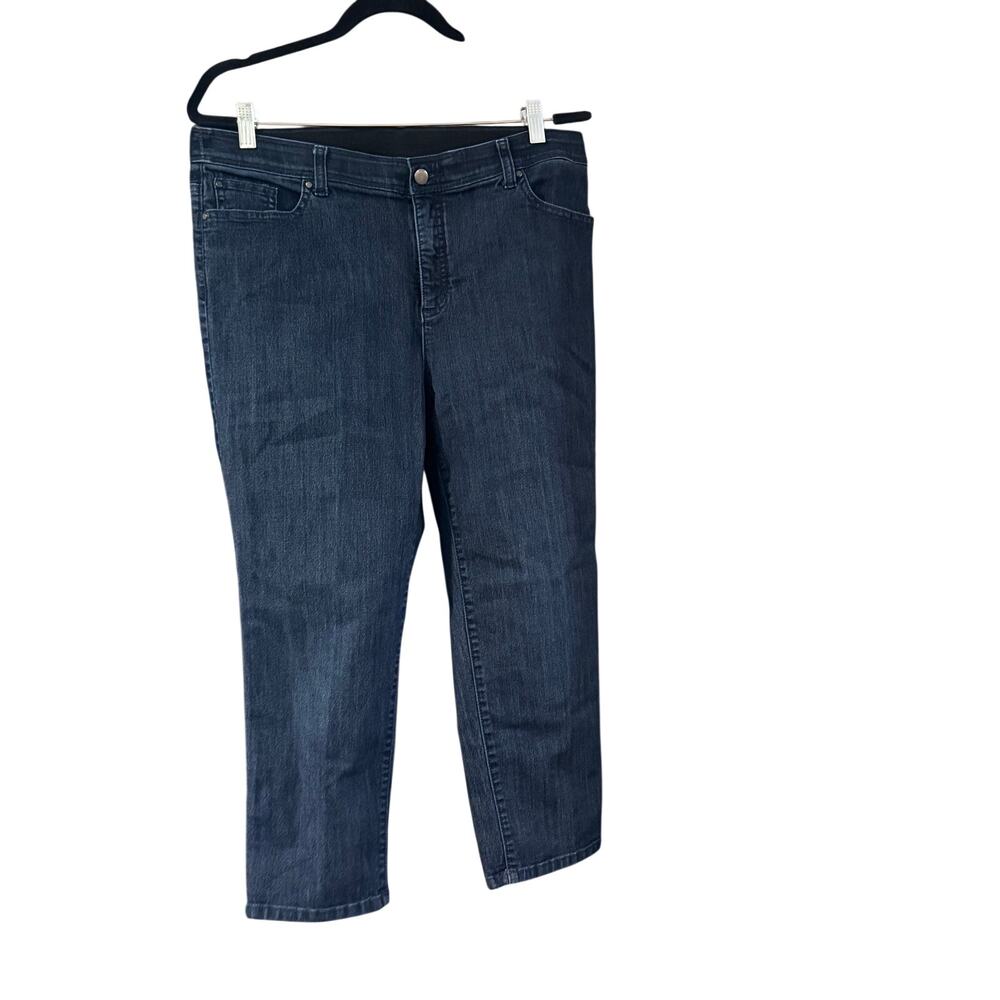 Chico’s Fabulously Slimming 2.5 Dark Wash Denim Crop Capri Jeans Stretch